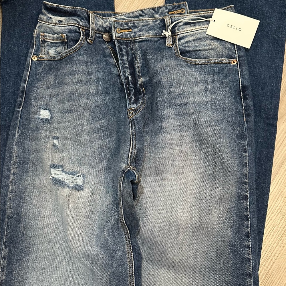Distressed Light Blue Jeans